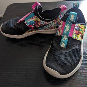 Girls Nike Flex sneakers